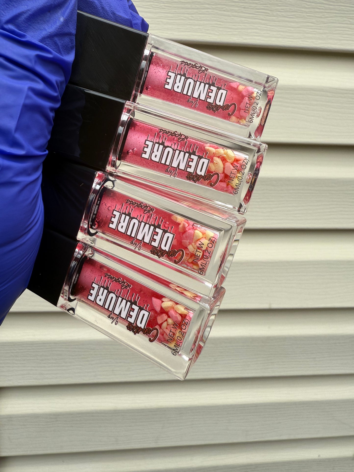 Strawberry crunch cake, lip gloss